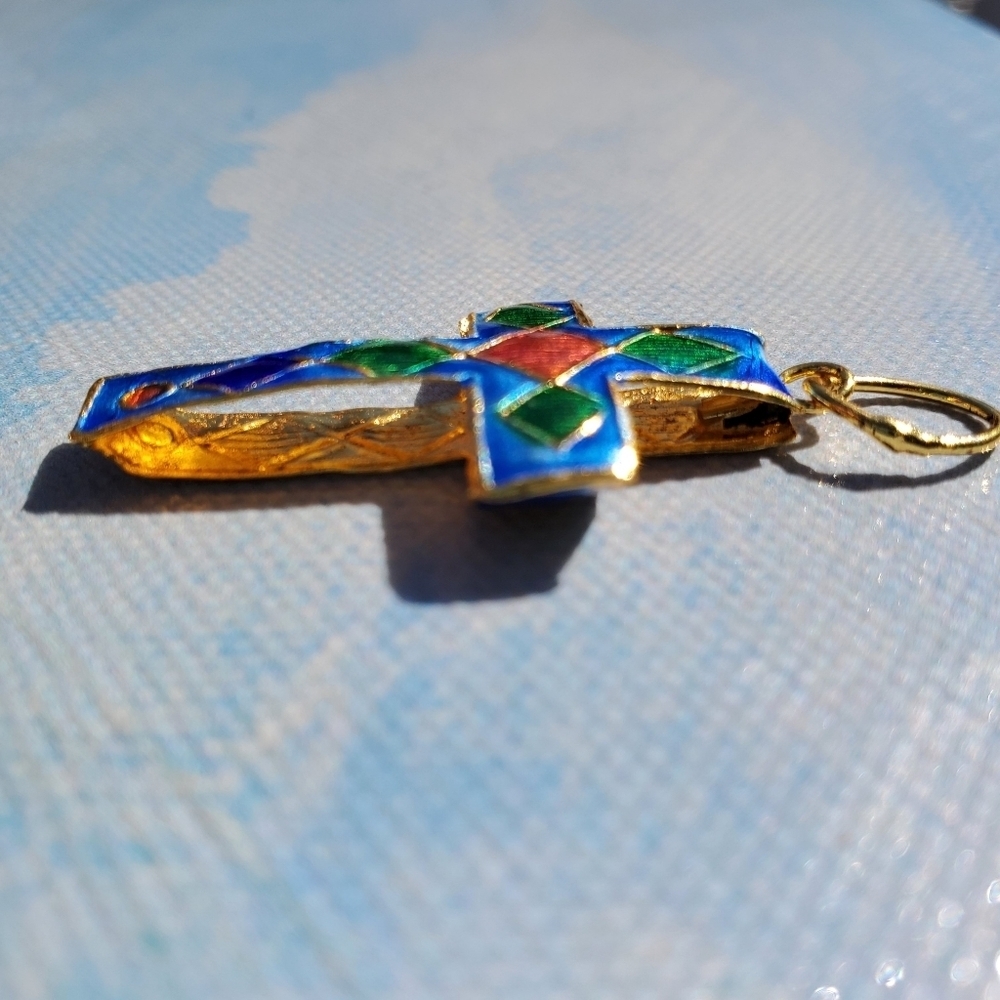Enamel Cross Pendant - Picture 3 of 4